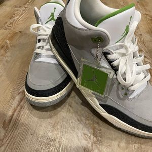 jordan 3 chlorophyll